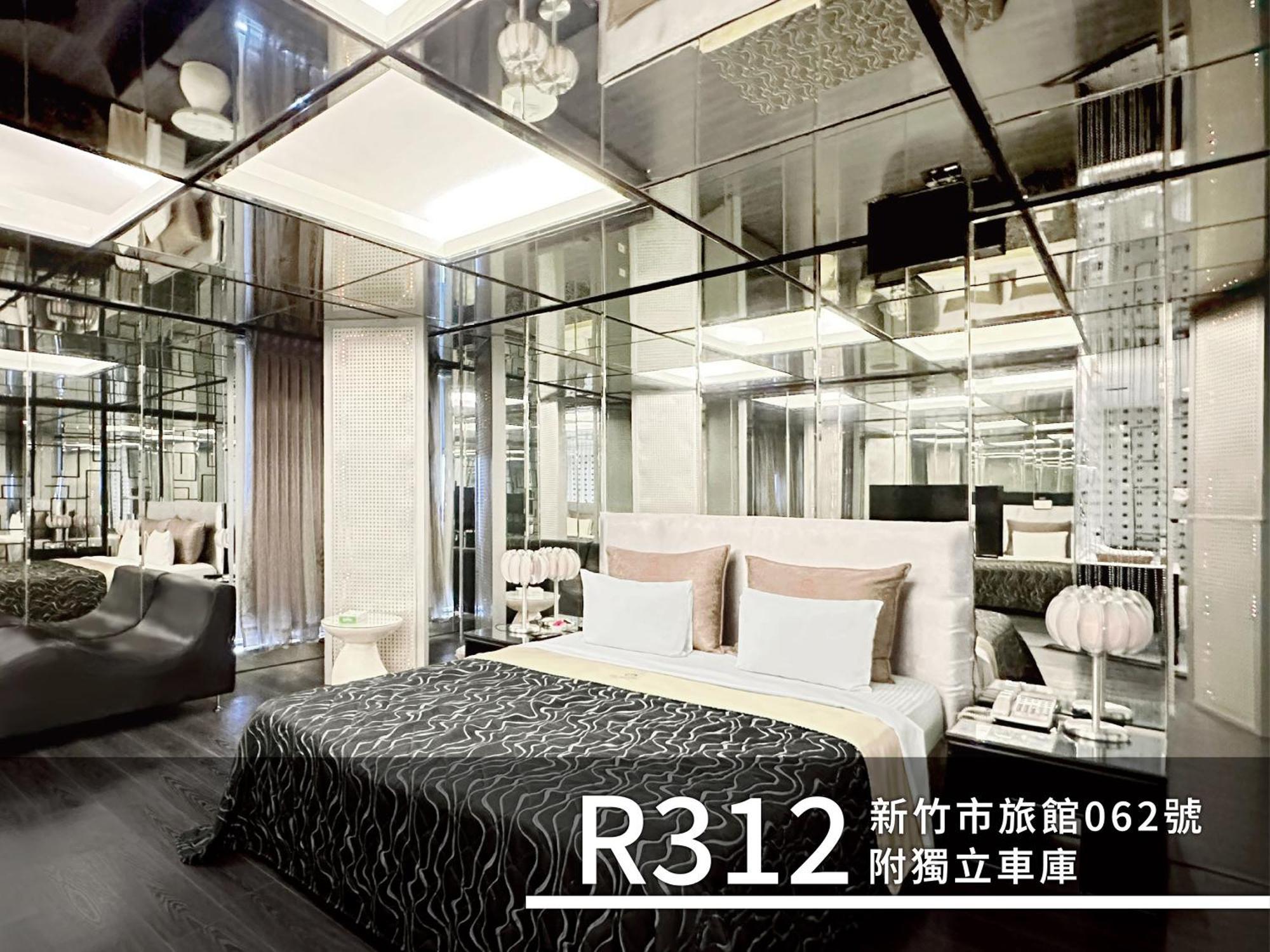 Cd Motel Hsinchu City Exterior photo
